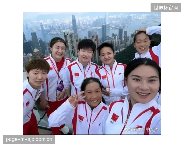 首次参加奥运会的滑板运动员，其社交媒体粉丝在奥运期间的平均增长率高达300%，远超传统项目运动员，凸显了新项目在年轻群体中的巨大影响力